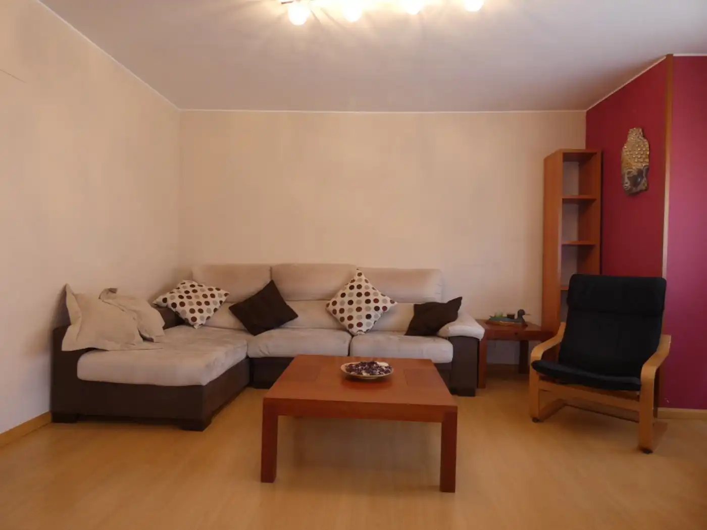 Wohnzimmer von Wohnung zur Miete in Utebo mit Heizung, Terrasse und Abstellraum