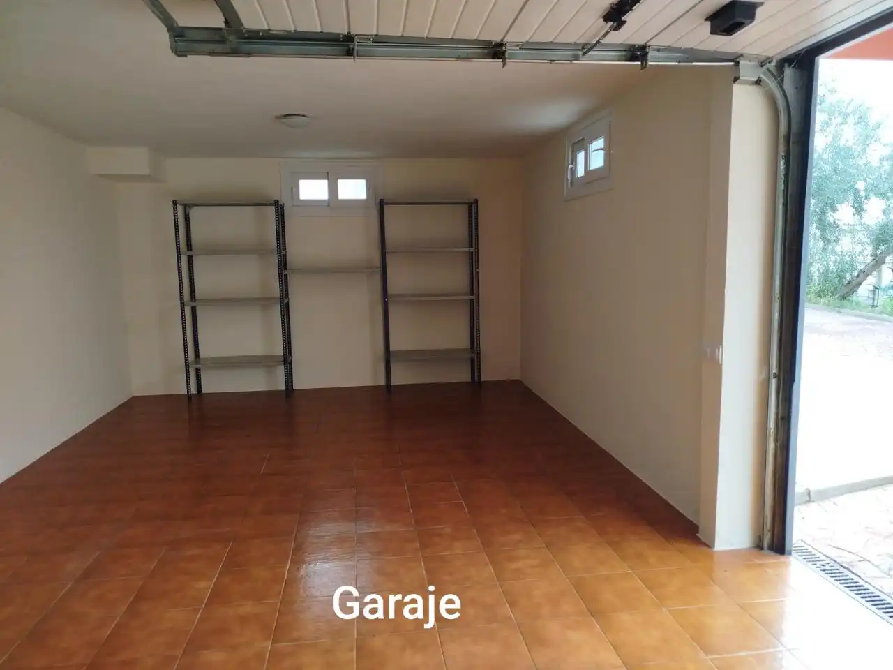 Houses for sale in Illescas  with Air Conditioner, Private garden and Swimming Pool