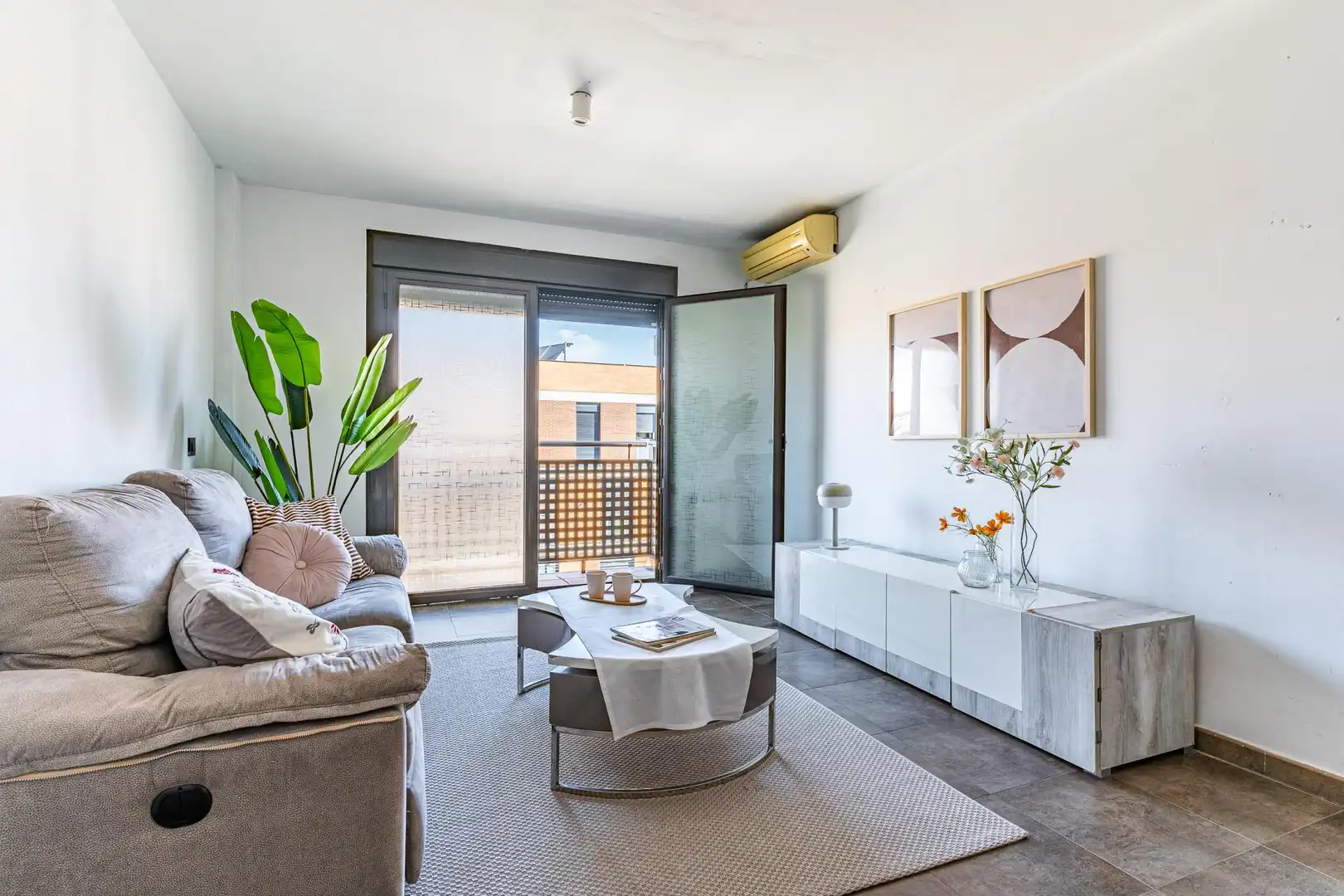 Sala d'estar de Apartament en venda en Torrejón de la Calzada amb Aire condicionat, Calefacció i Traster