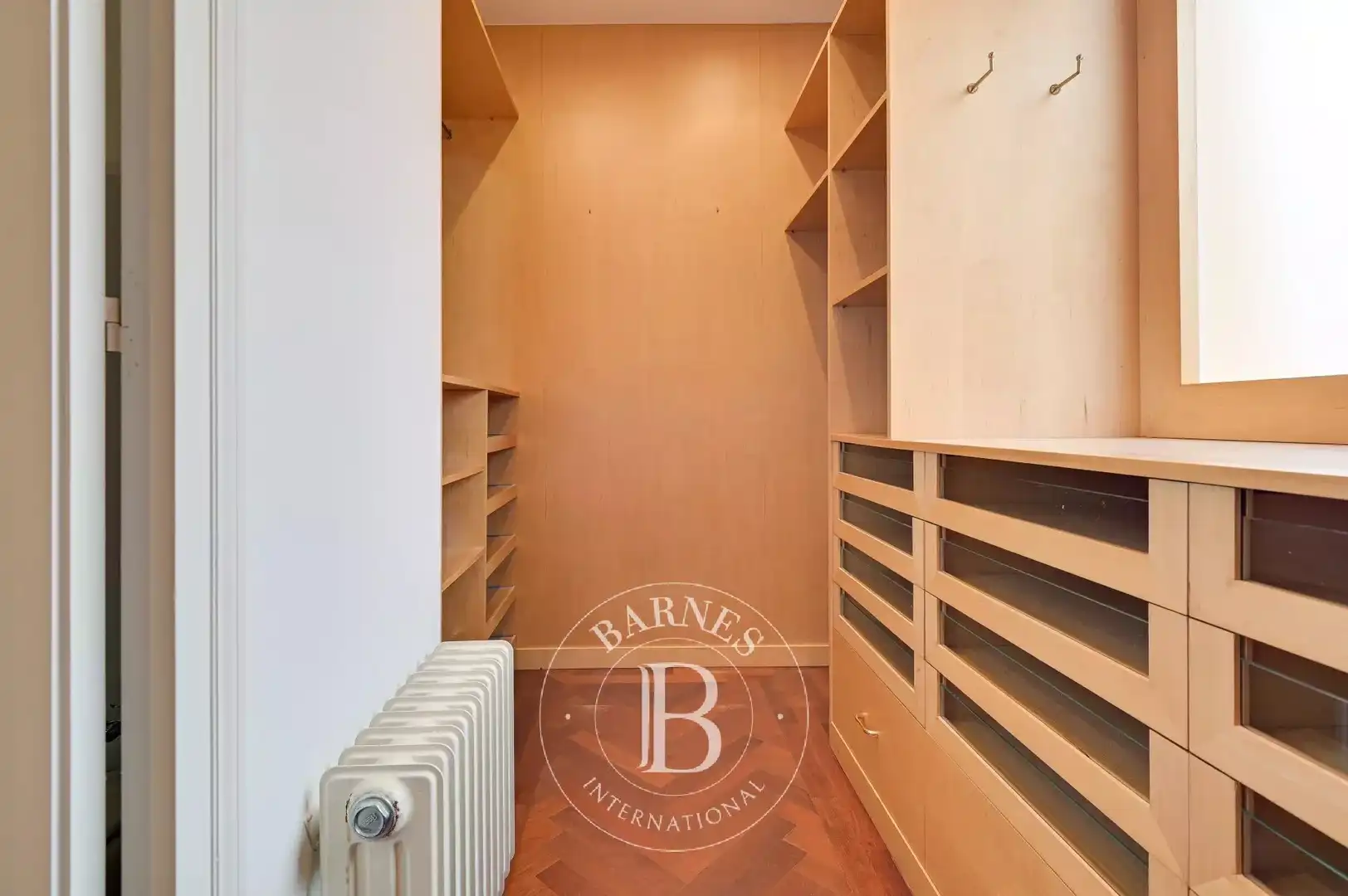 Wohnung zur Miete in Barcelona mit Klimaanlage, Heizung und Terrasse
