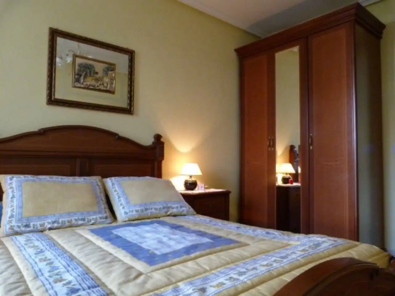 Dormitori de Apartament de lloguer en Noja amb Calefacció, Jardí privat i Terrassa