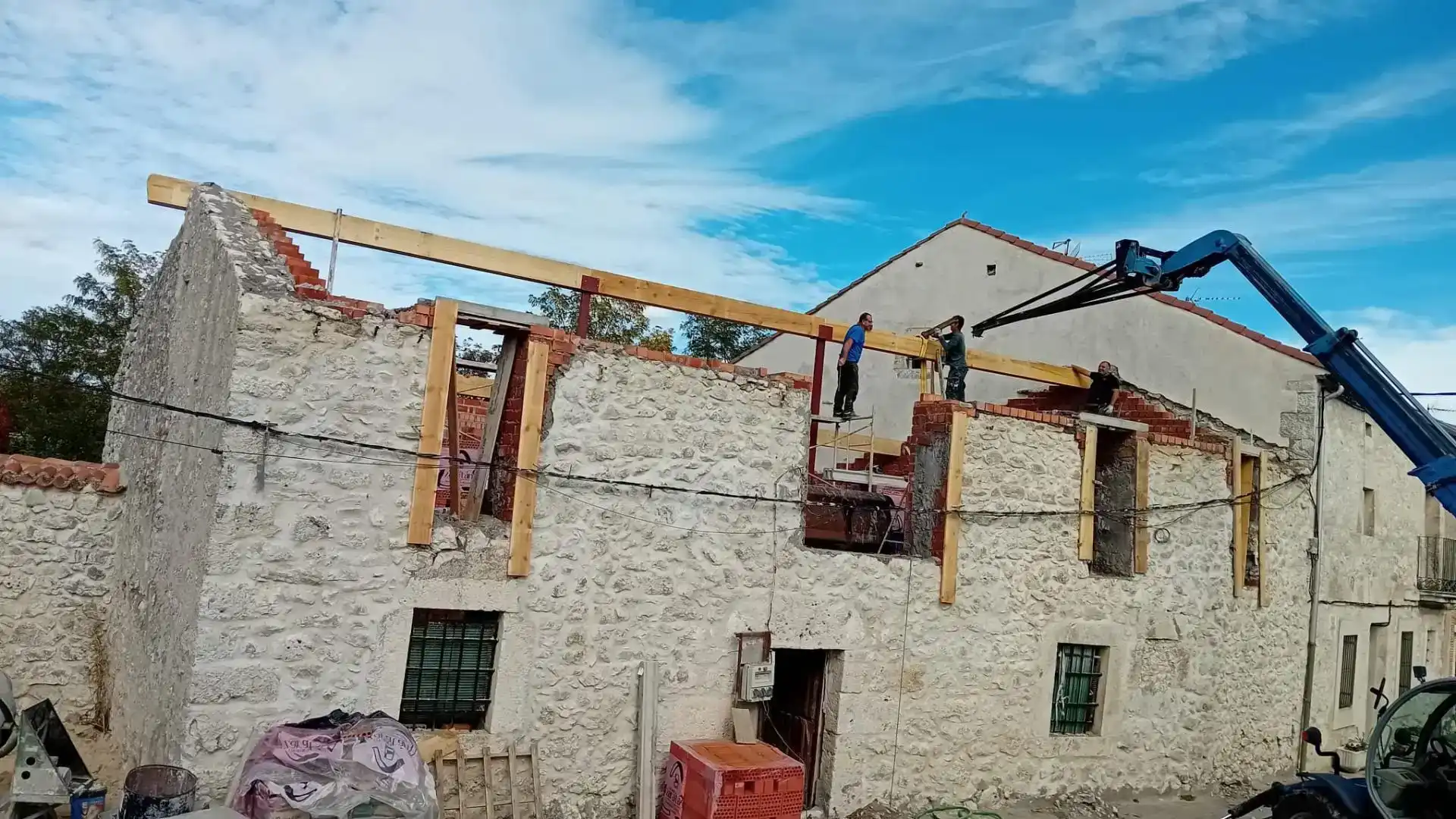 Vista exterior de Finca rústica en venta en Adrados con Jardín privado, Parquet y Trastero