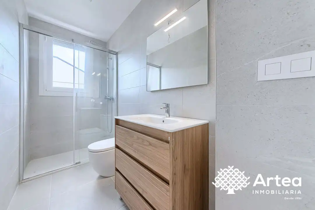 Detached house with terrace for sale in Julian Garaizar Kalea, imagen 40