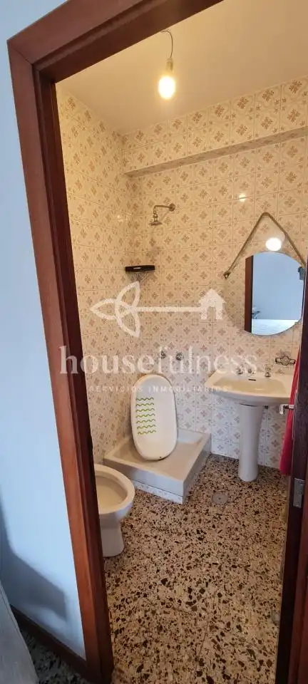 Bathroom of Buildings for sale in Pontedeume