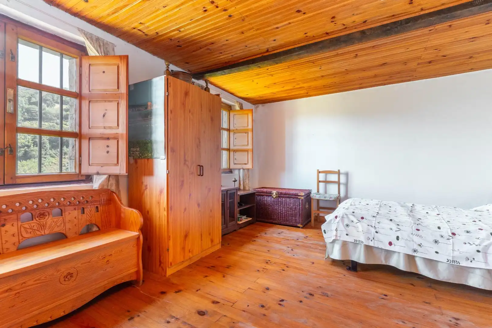 Bedroom of Houses for sale in Bimenes  with Heating, Private garden and Terrace