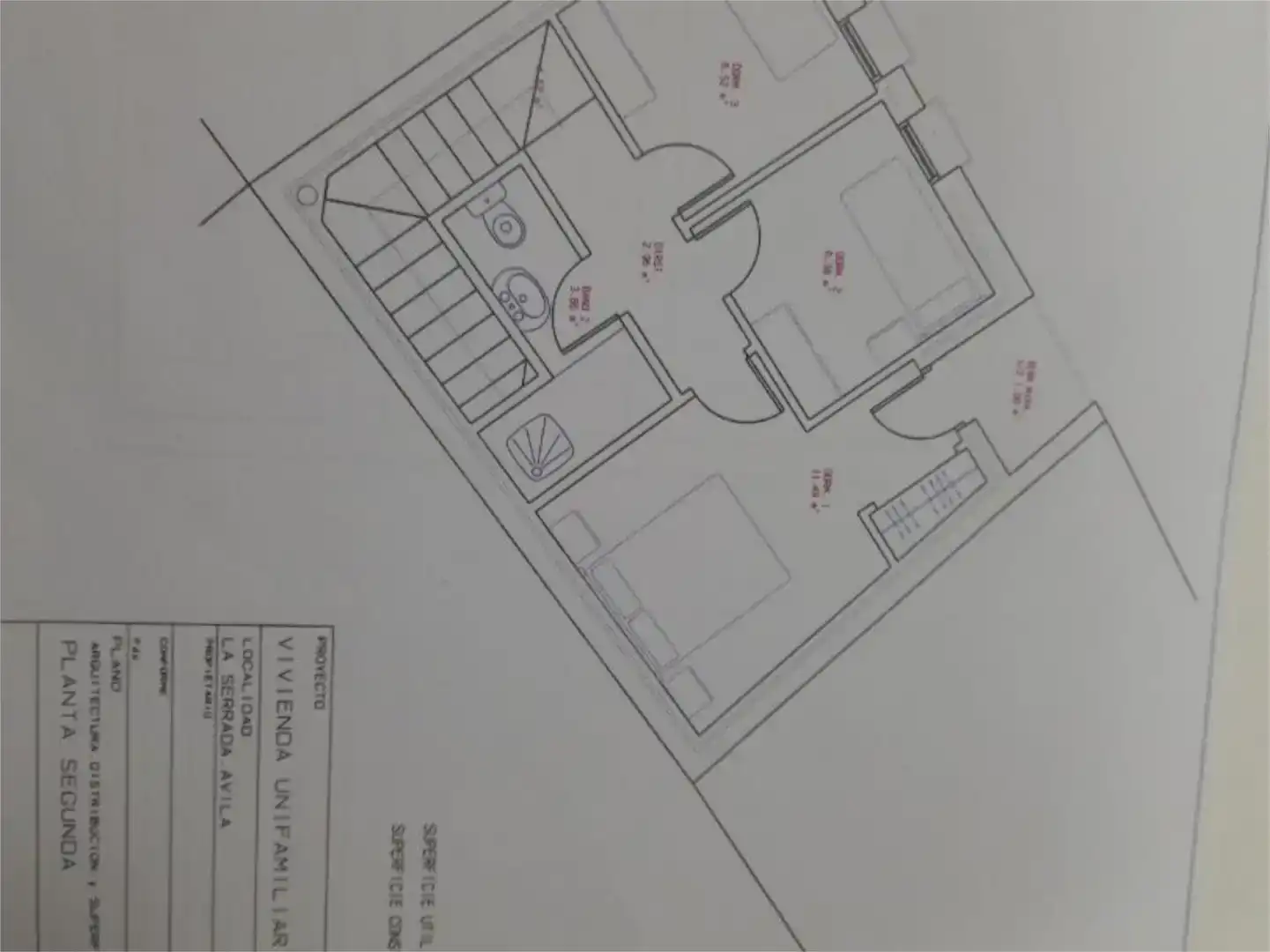 Casa adosada en venta en La Serrada