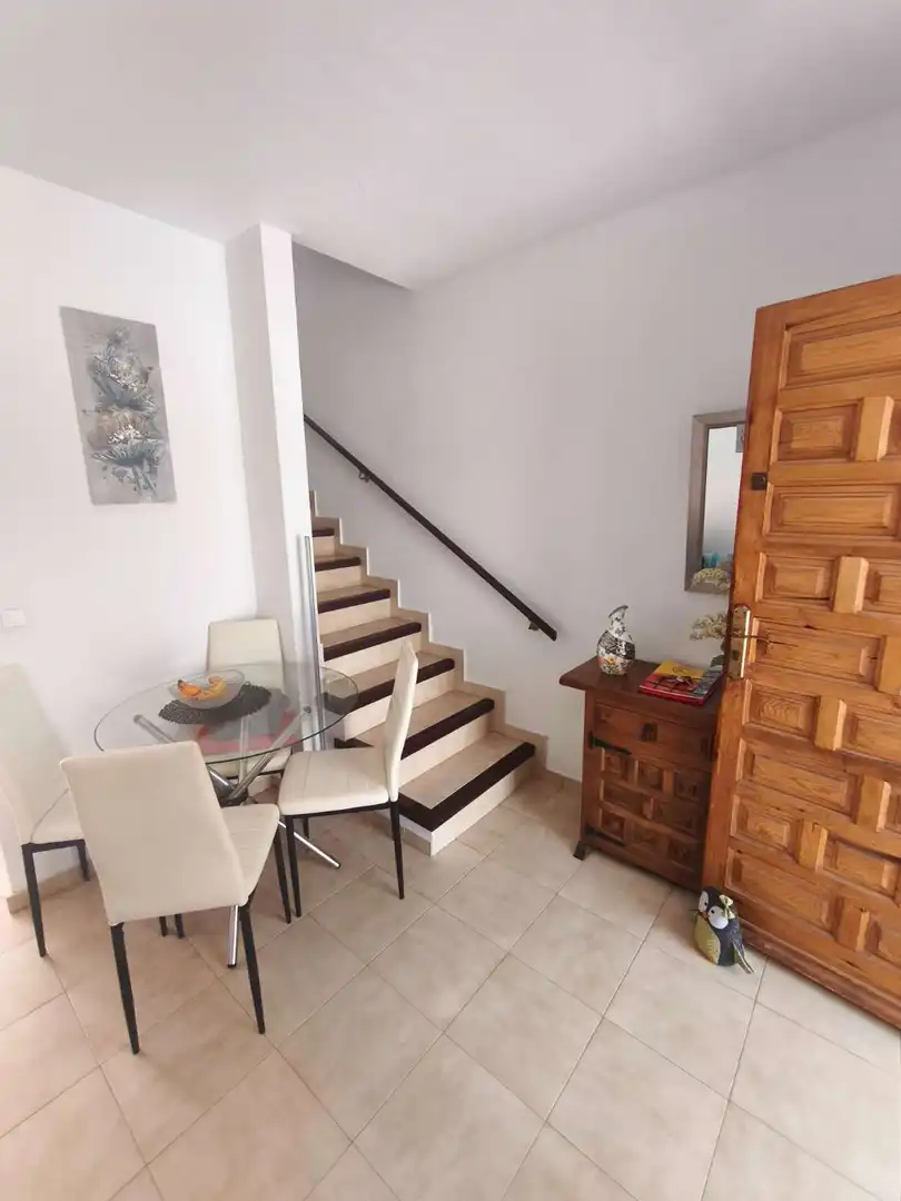Maisonette zum Verkauf in Orihuela mit Klimaanlage, Heizung und Terrasse
