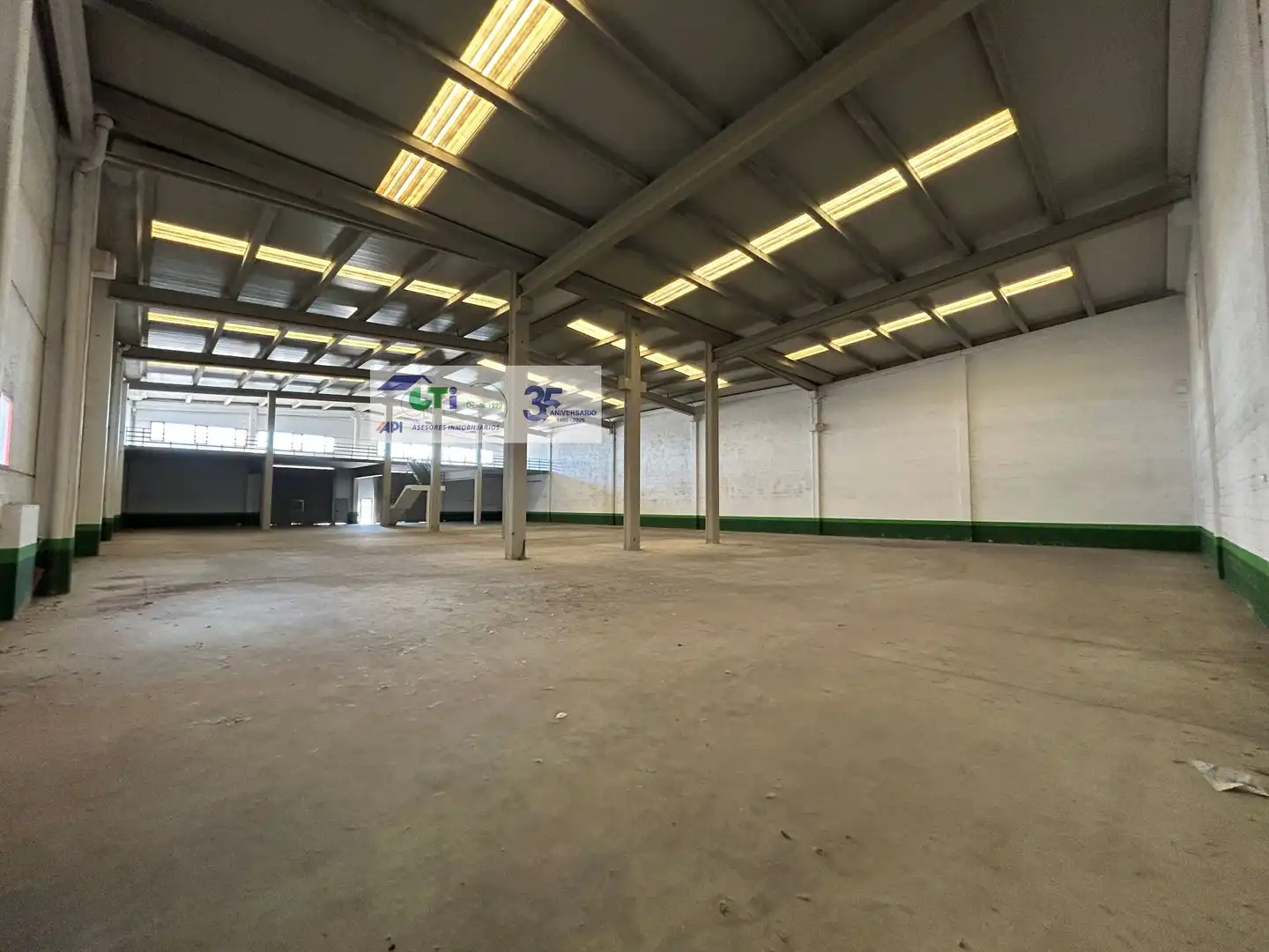 Industrial building for sale in CALLE BORDEREA, imagen 4