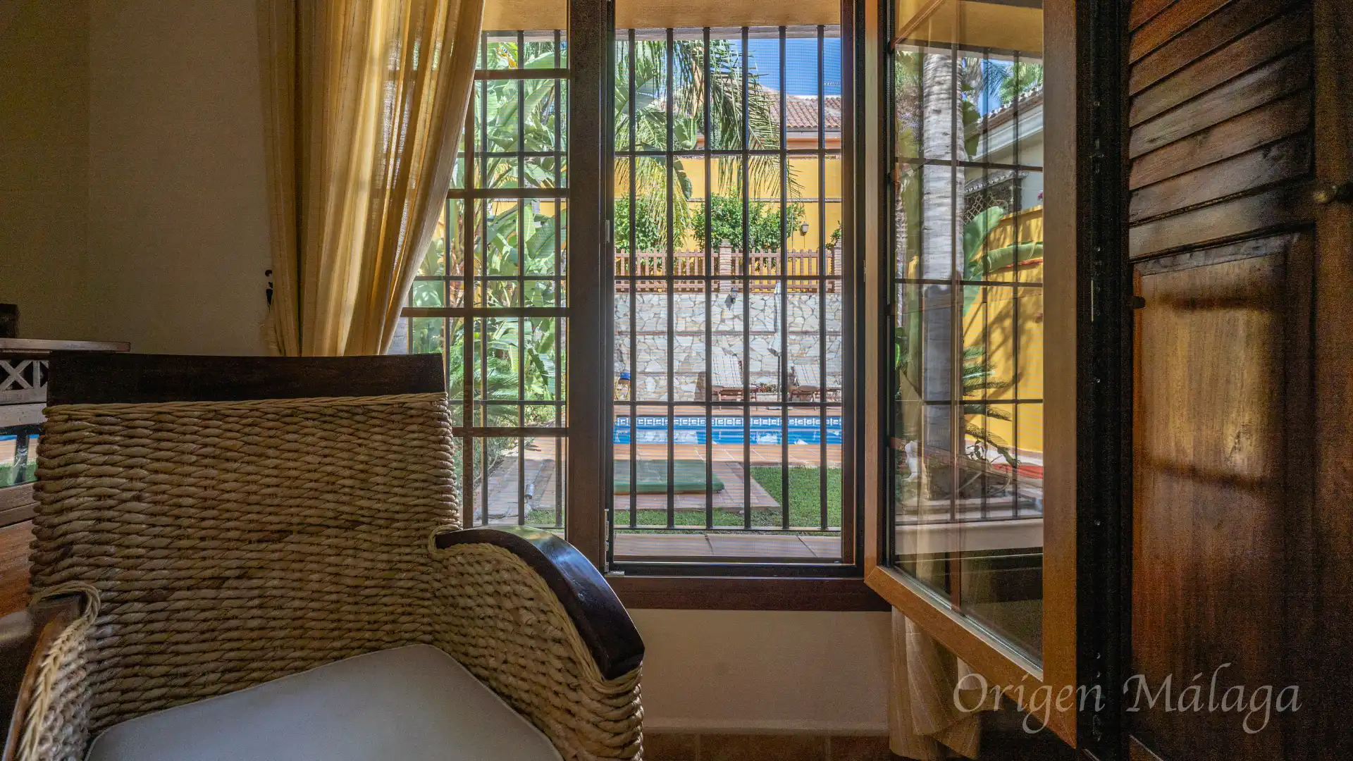 Casa o chalet en venta en Alhaurín de la Torre con Aire acondicionado, Calefacción y Jardín privado