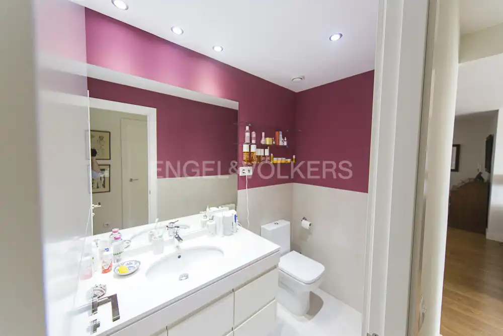 Bathroom of Attic for sale in Madrid  with Air Conditioner, Heating and Terrace