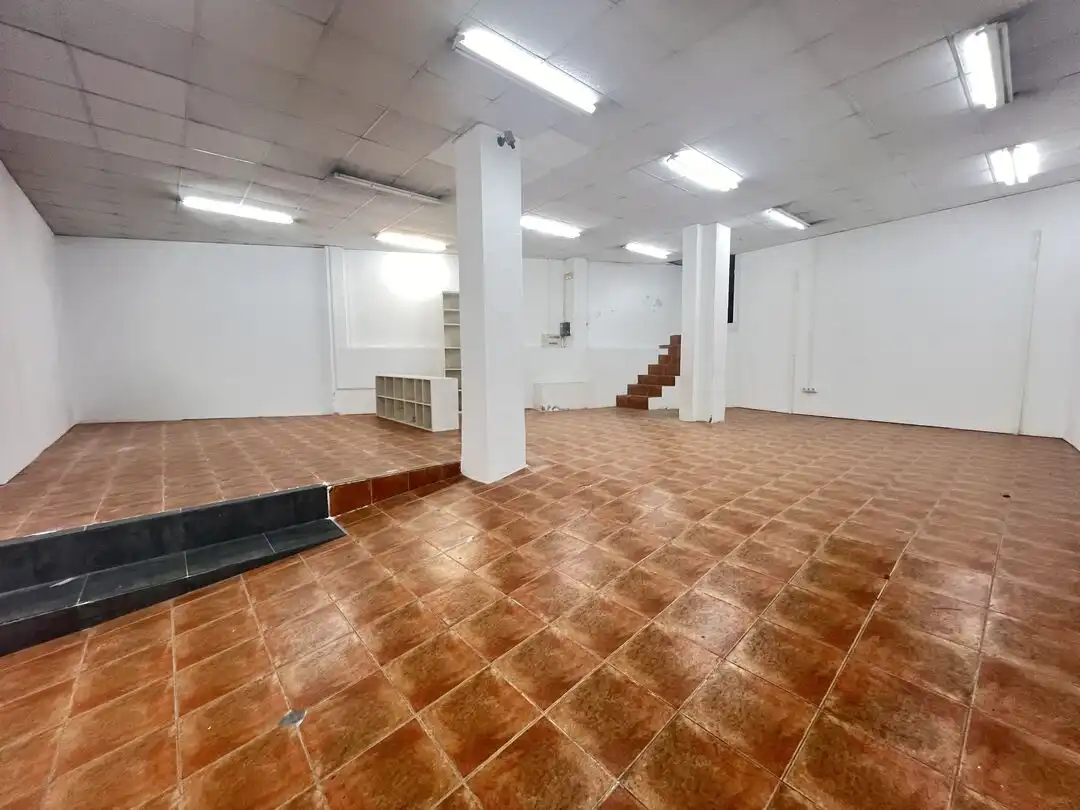 Gewerbefläche zur Miete in Calle Tiboli Kalea, imagen 11