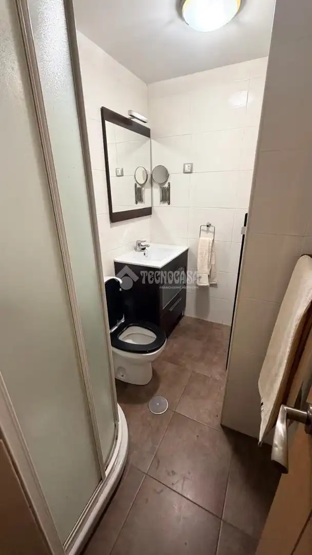 Baño de Piso en venta en Villaverde