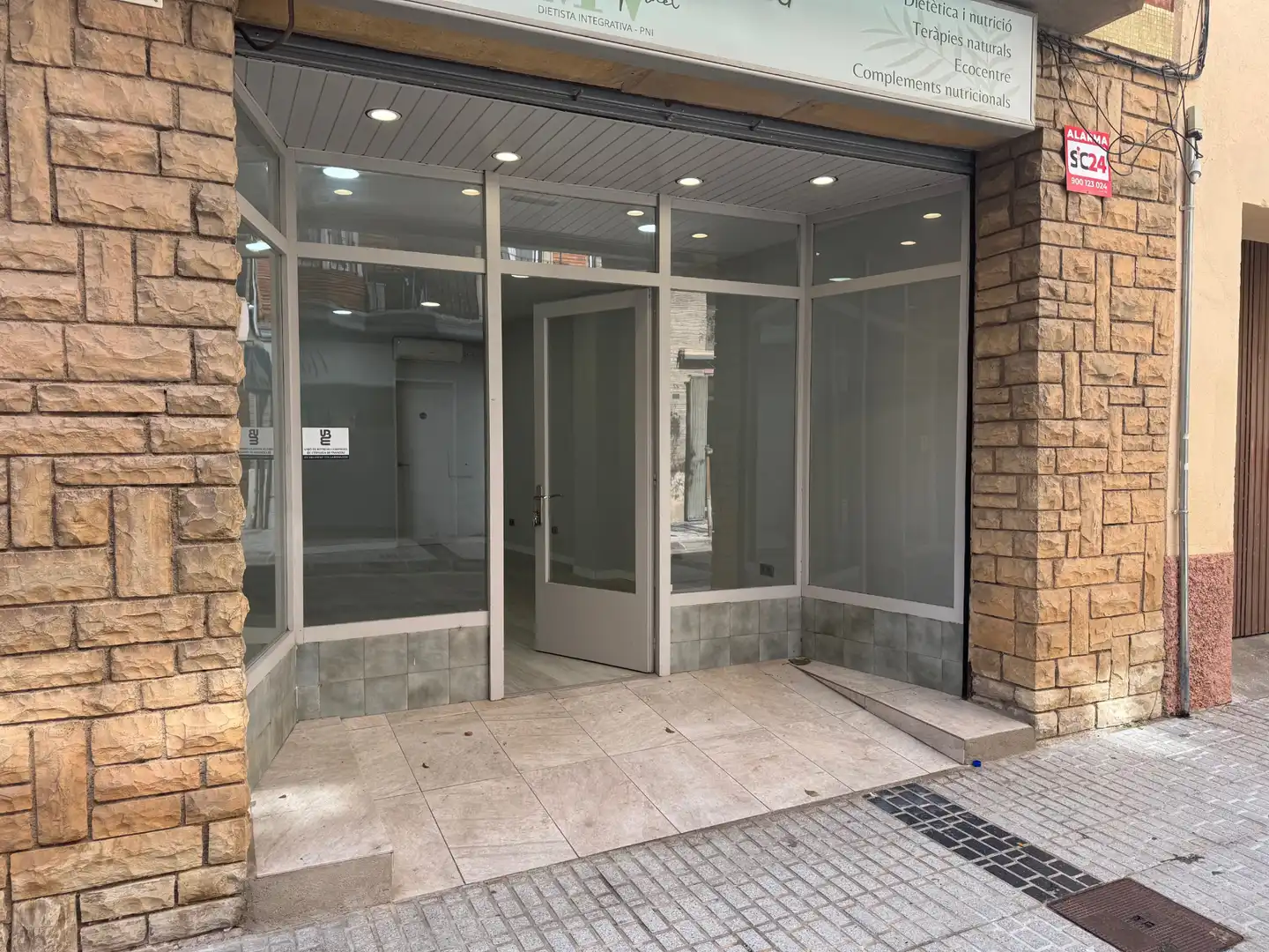 Business premises to rent in Carrer de Lluís Carulla 39