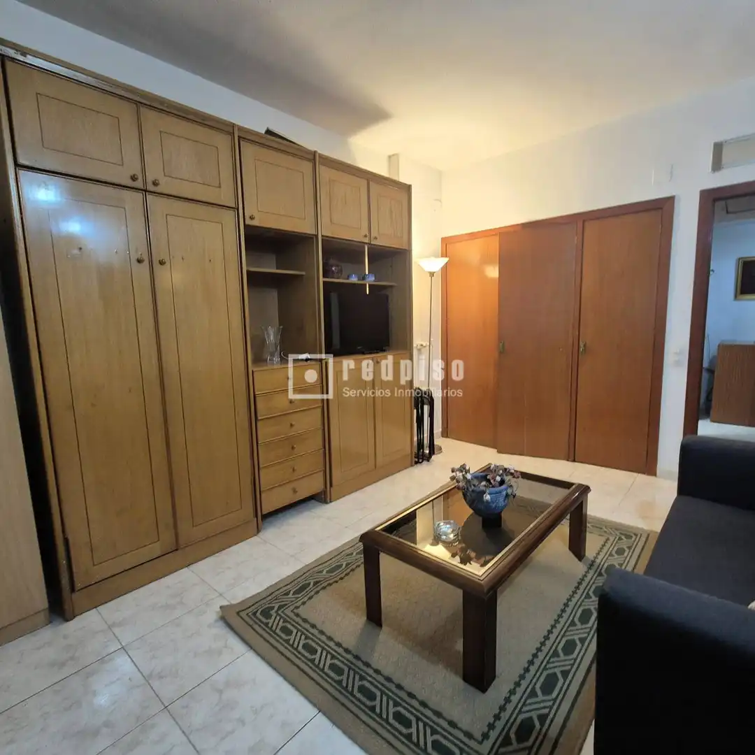 Studio mit Aufzug zur Miete in Presidente Adolfo Suárez