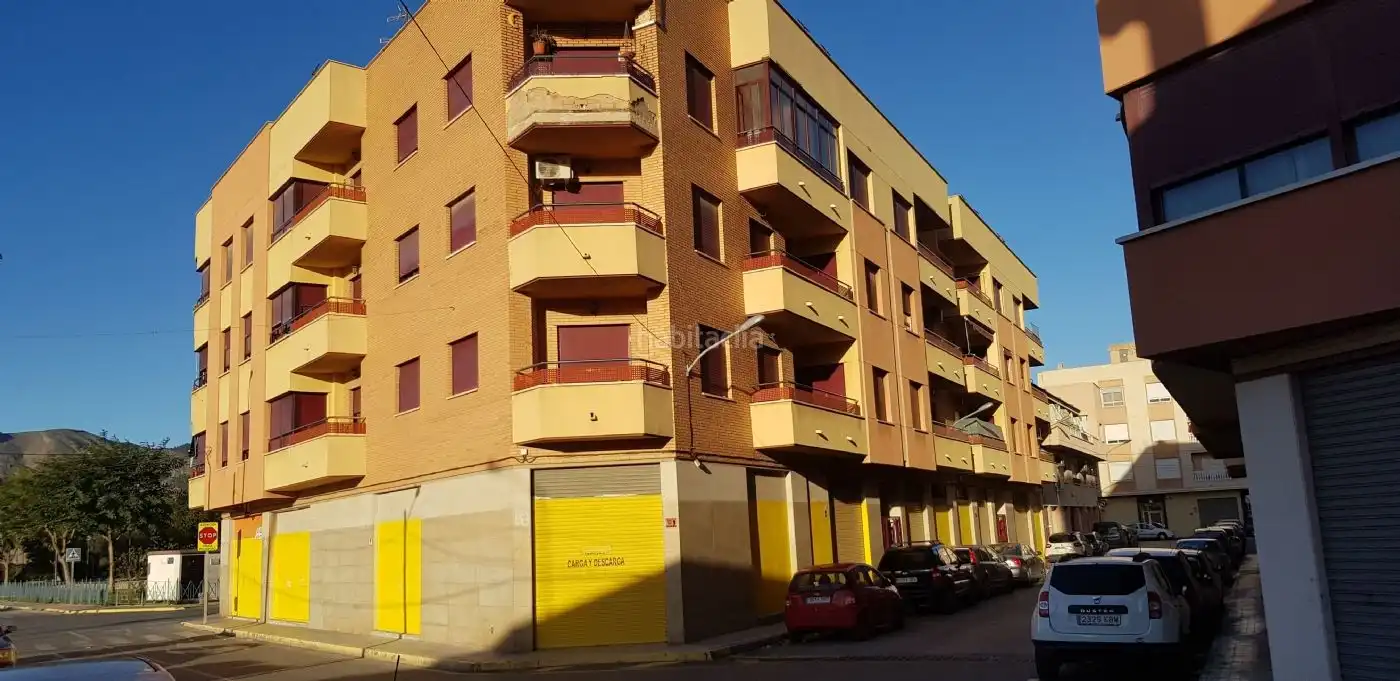 Business premises to rent in Avenida de la Libertad 24