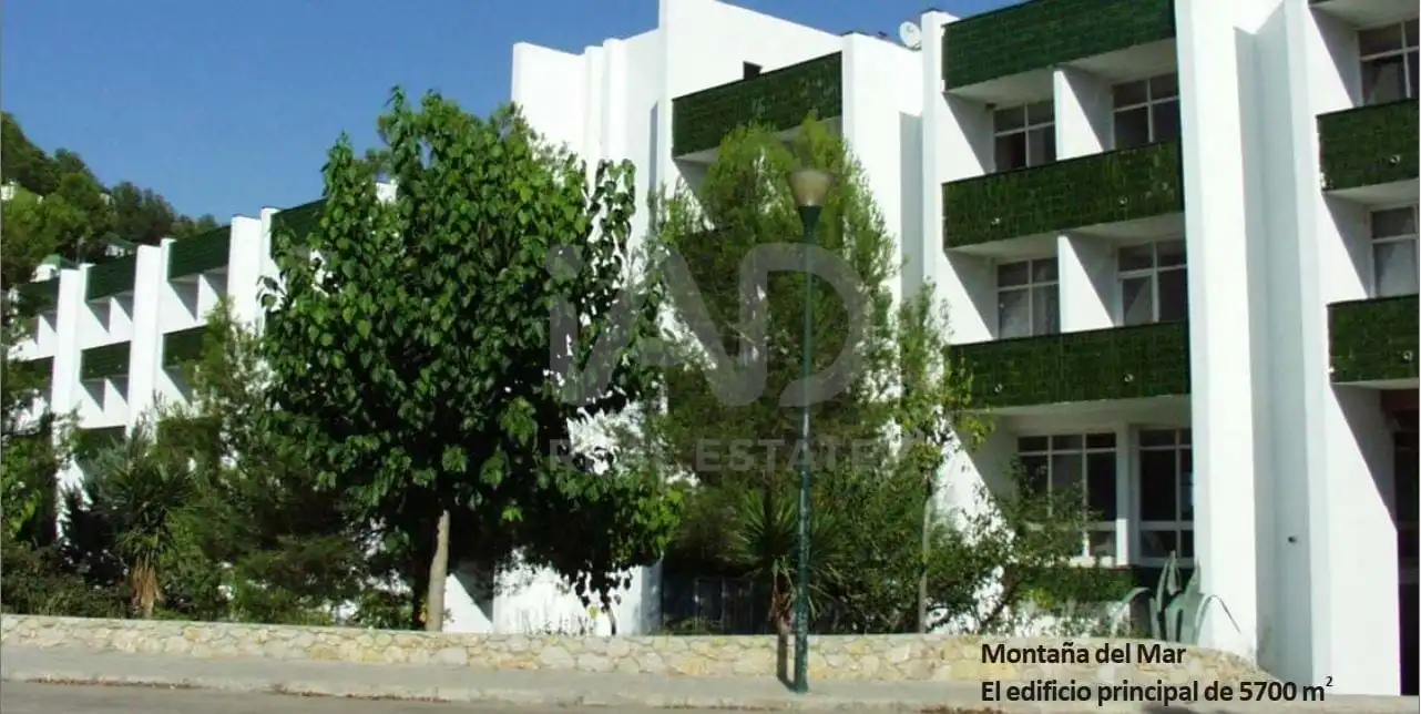 Vista exterior de Edifici en venda en Canyelles