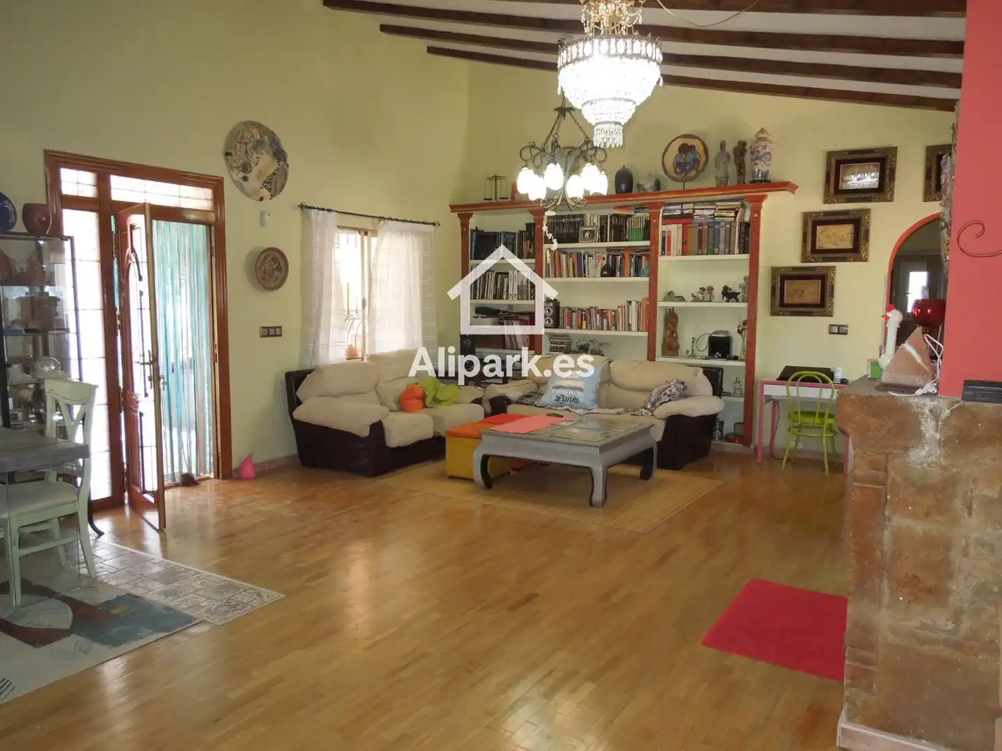 Houses for sale in Villamontes - Boqueres