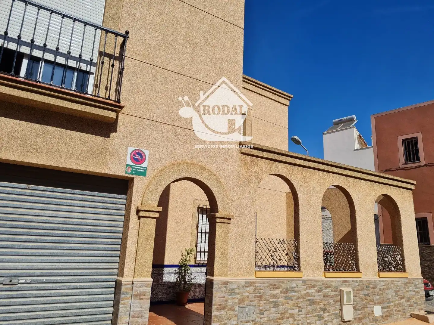 Dúplex amb terrassa de lloguer a Ruiseñor 17, imagen 2