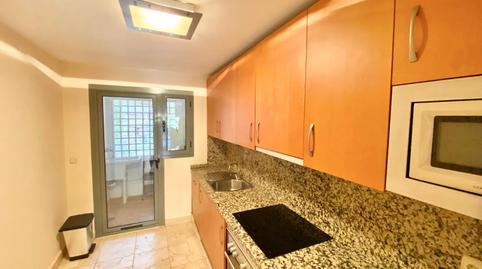 Foto 3 de Apartament de lloguer a Calle Pico Alcazaba, 21, Benatalaya, Málaga