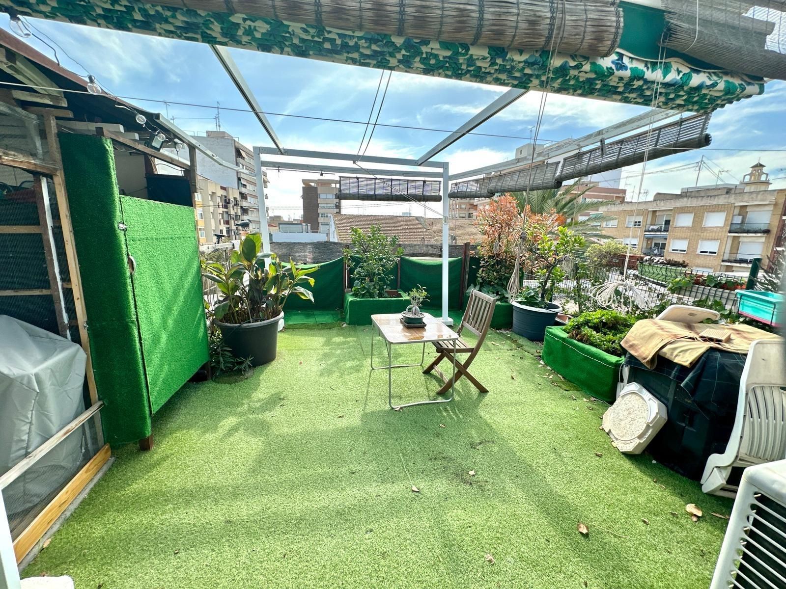 Terrassa de Casa adosada en venda en San Vicente del Raspeig / Sant Vicent del Raspeig amb Aire condicionat, Jardí privat i Parquet