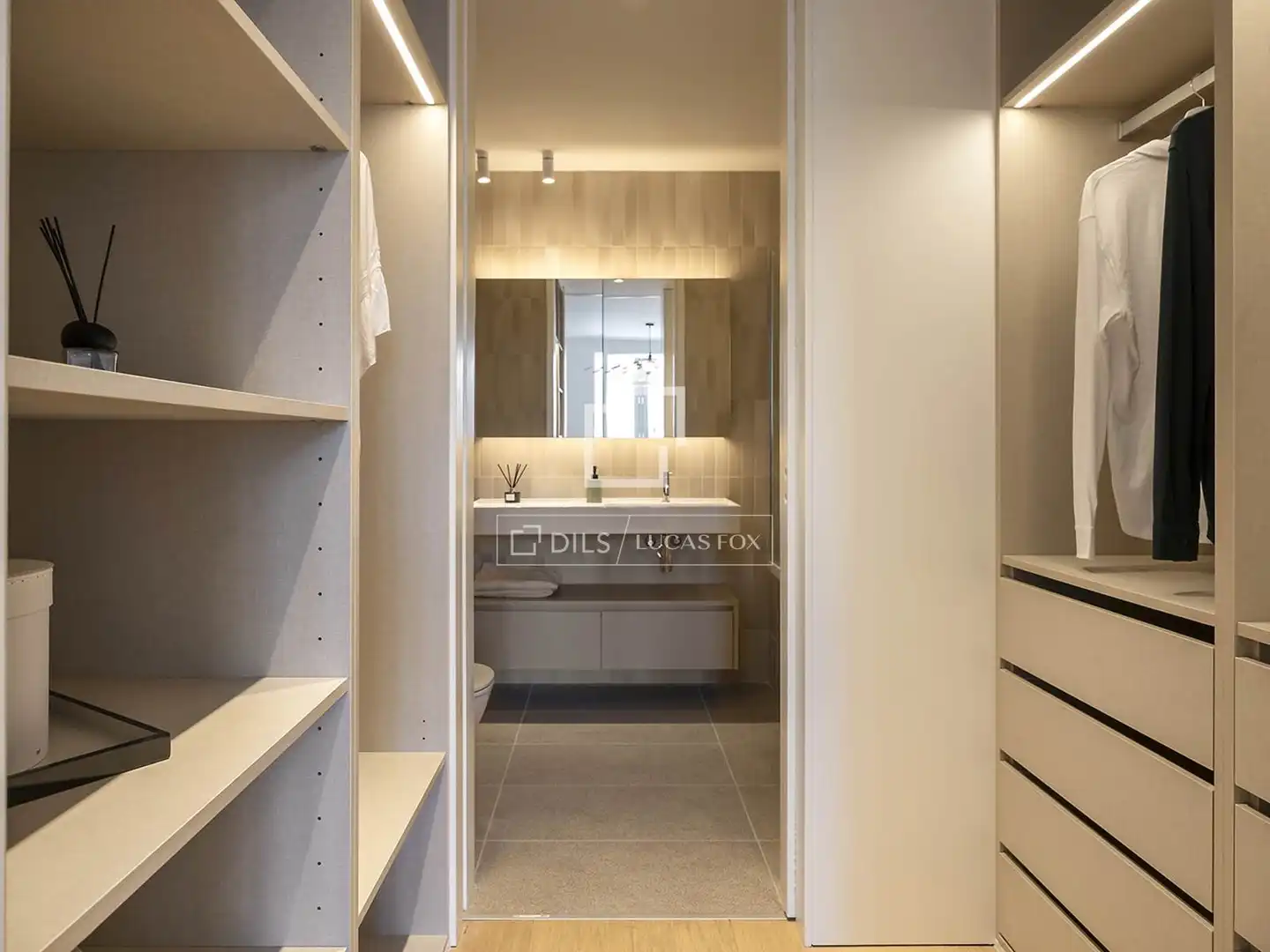 Appartamento con balcone in vendita a Eixample, imagen 25