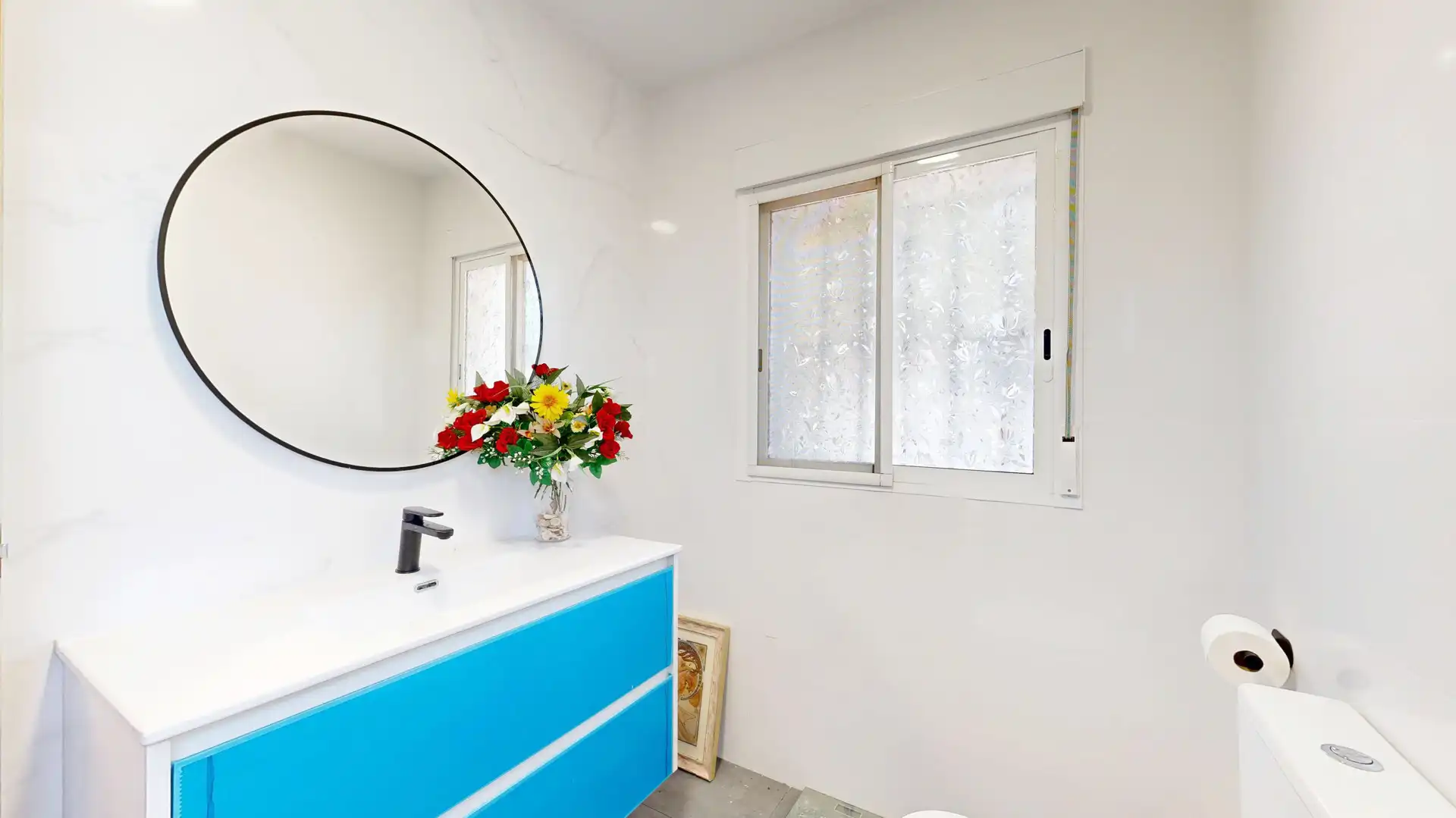 Baño de Casa o chalet en venta en Chiva con Terraza, Trastero y Piscina