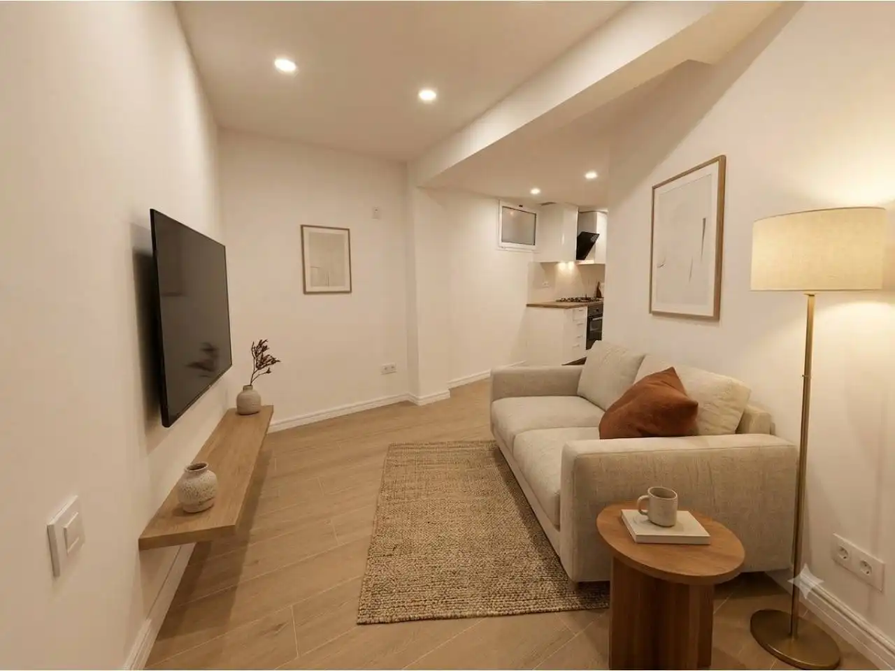 Sala d'estar de Pis en venda en Barcelona amb Calefacció