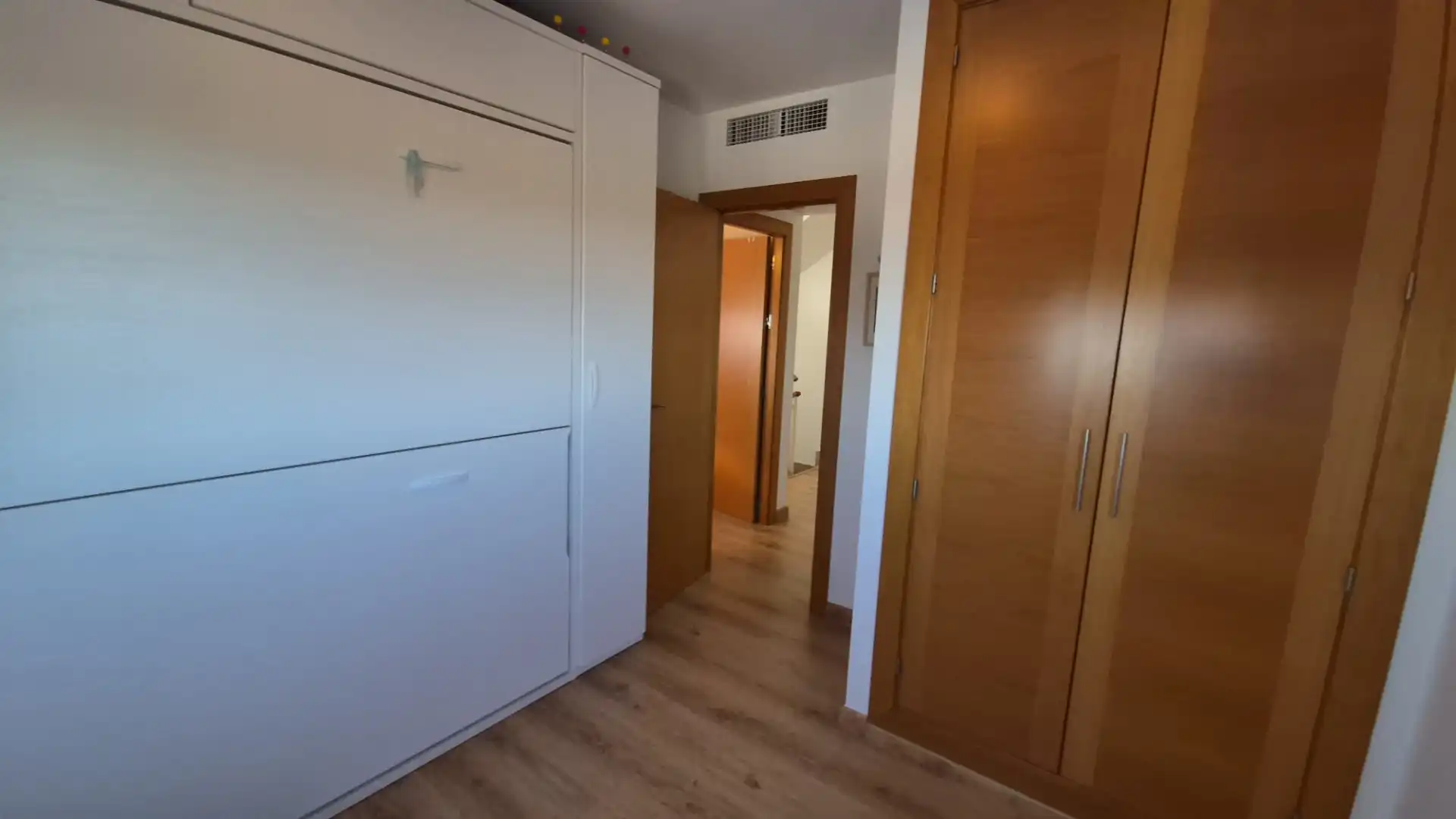Dormitori de Casa adosada en venda en Murcia amb Aire condicionat, Jardí privat i Terrassa
