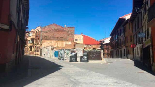 Terreno residencial en Venta en Calle Santa Cruz en Casco Antiguo