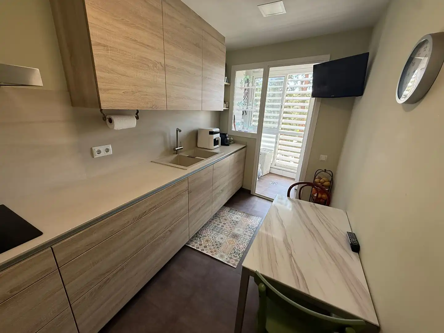 Kitchen of Flat for sale in Cornellà de Llobregat  with Heating, Private garden and Swimming Pool