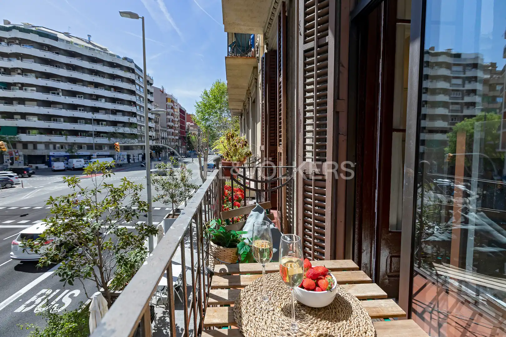 Vista exterior de Piso en venta en Barcelona con Aire acondicionado, Calefacción y Balcón