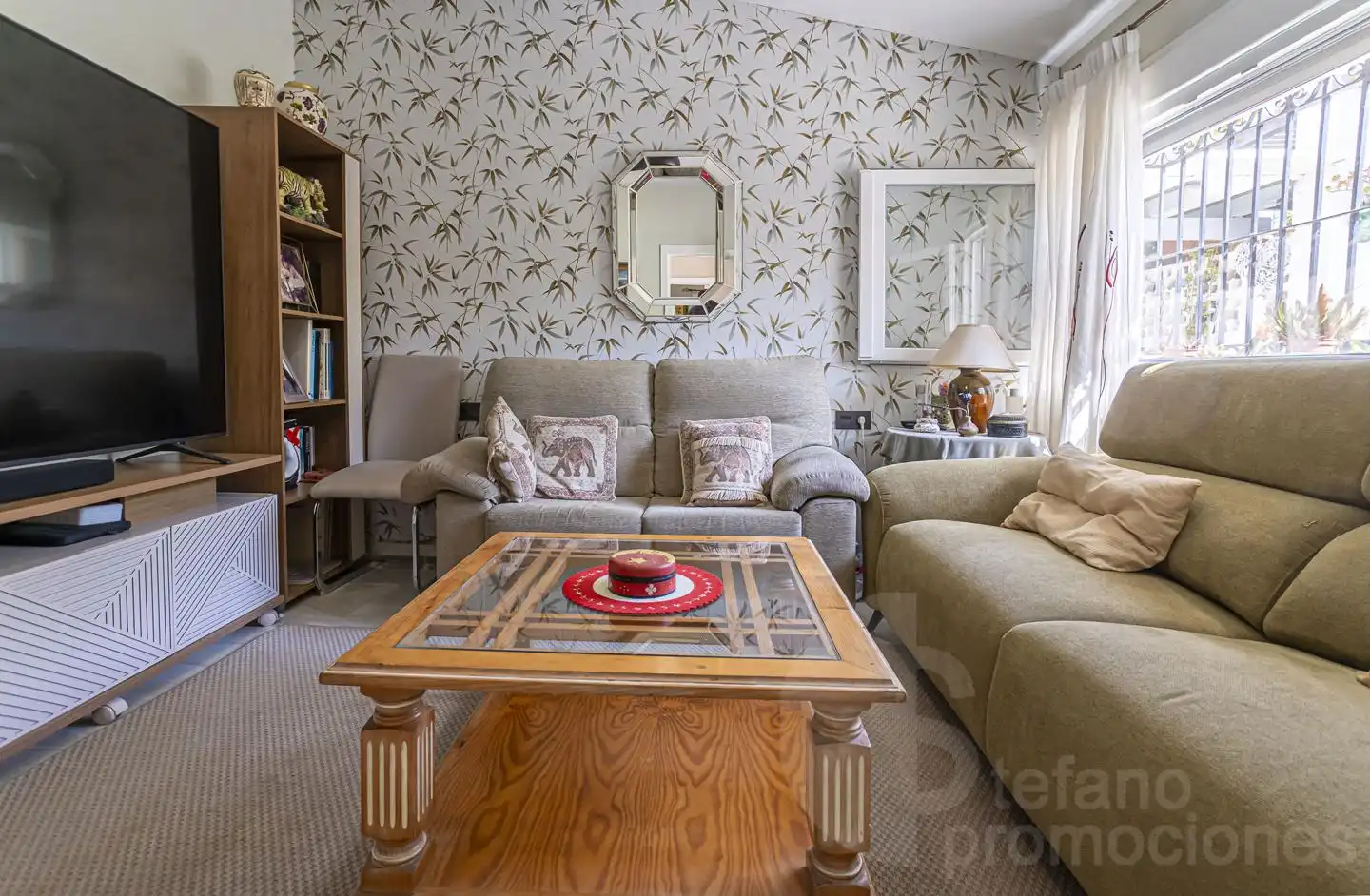 Living room of Houses for sale in Málaga  with Air Conditioner, Heating and Private garden