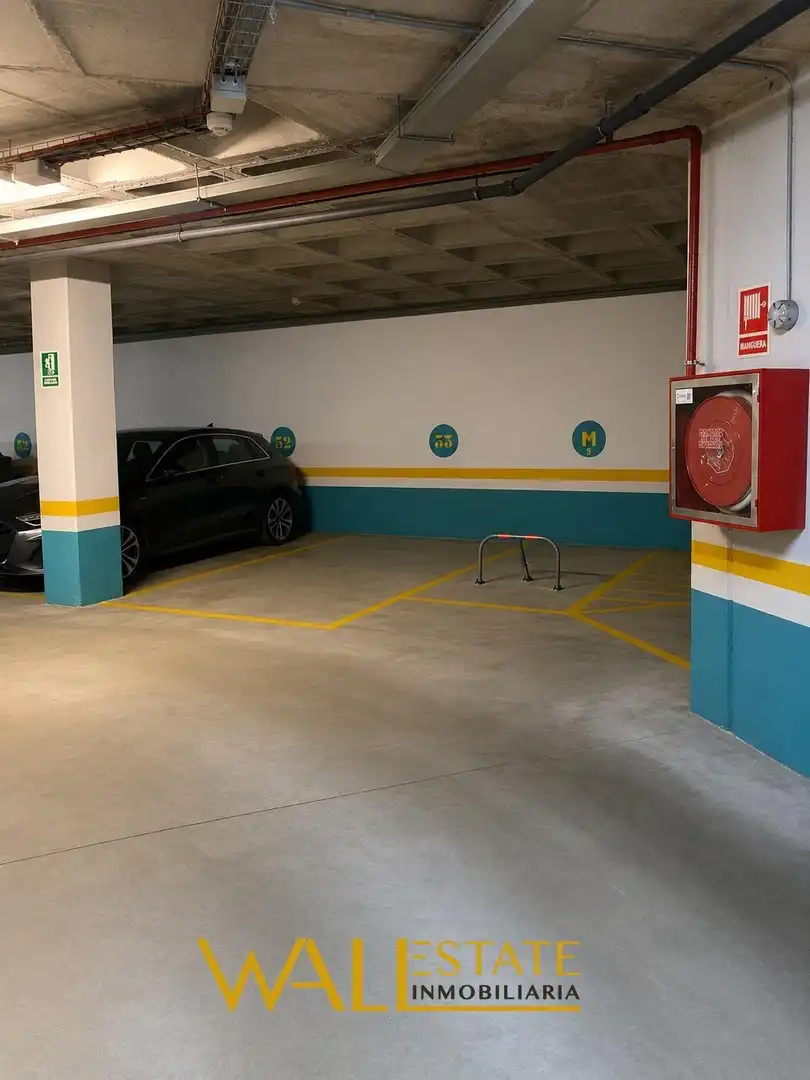 Parkplatz von Garage zum Verkauf in Madrid