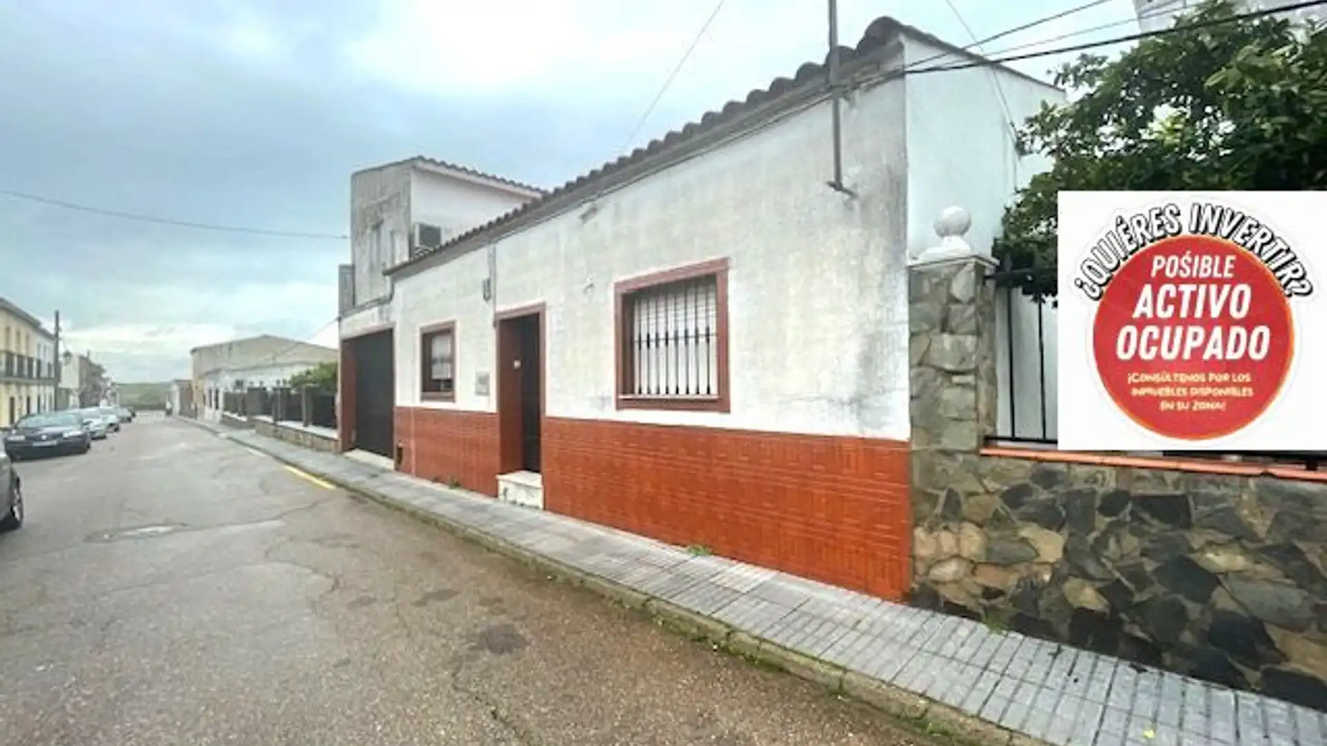 Exterior view of Single-family semi-detached for sale in La Roca de la Sierra 