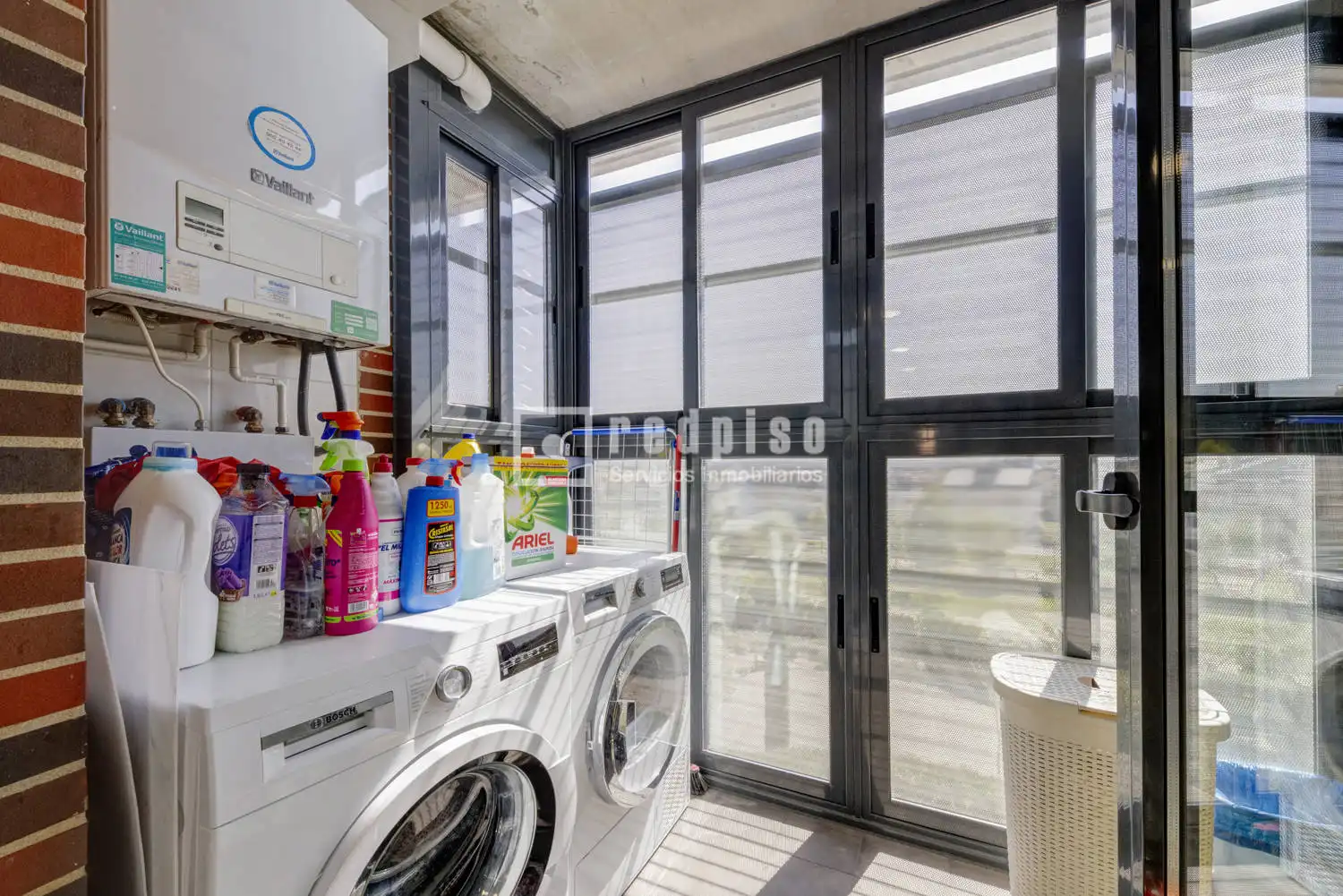 Bedroom of Flat for sale in Boadilla del Monte  with Air Conditioner, Heating and Private garden