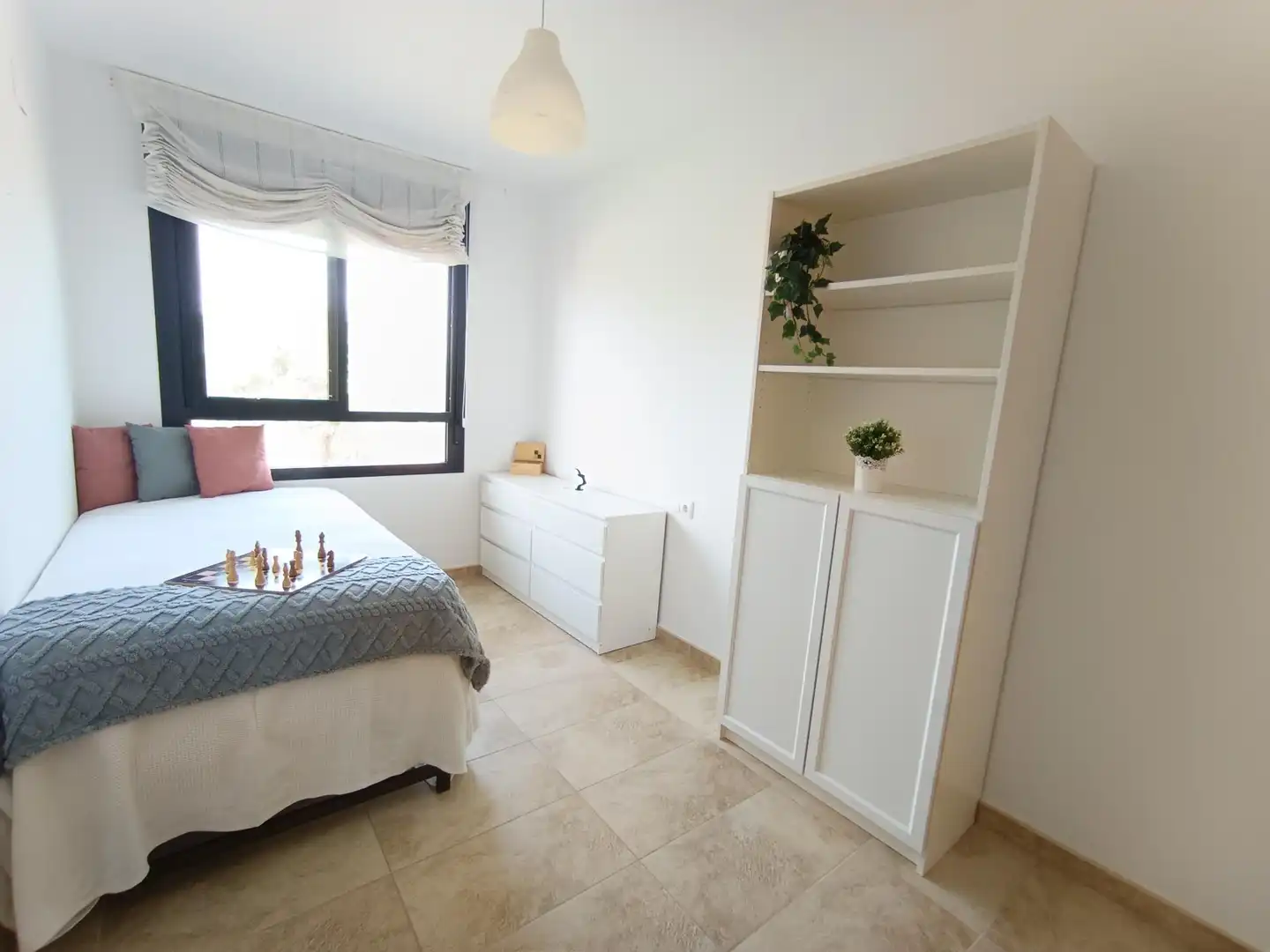 Habitación de Casa adosada en venta en Molina de Segura con Aire acondicionado, Calefacción y Jardín privado