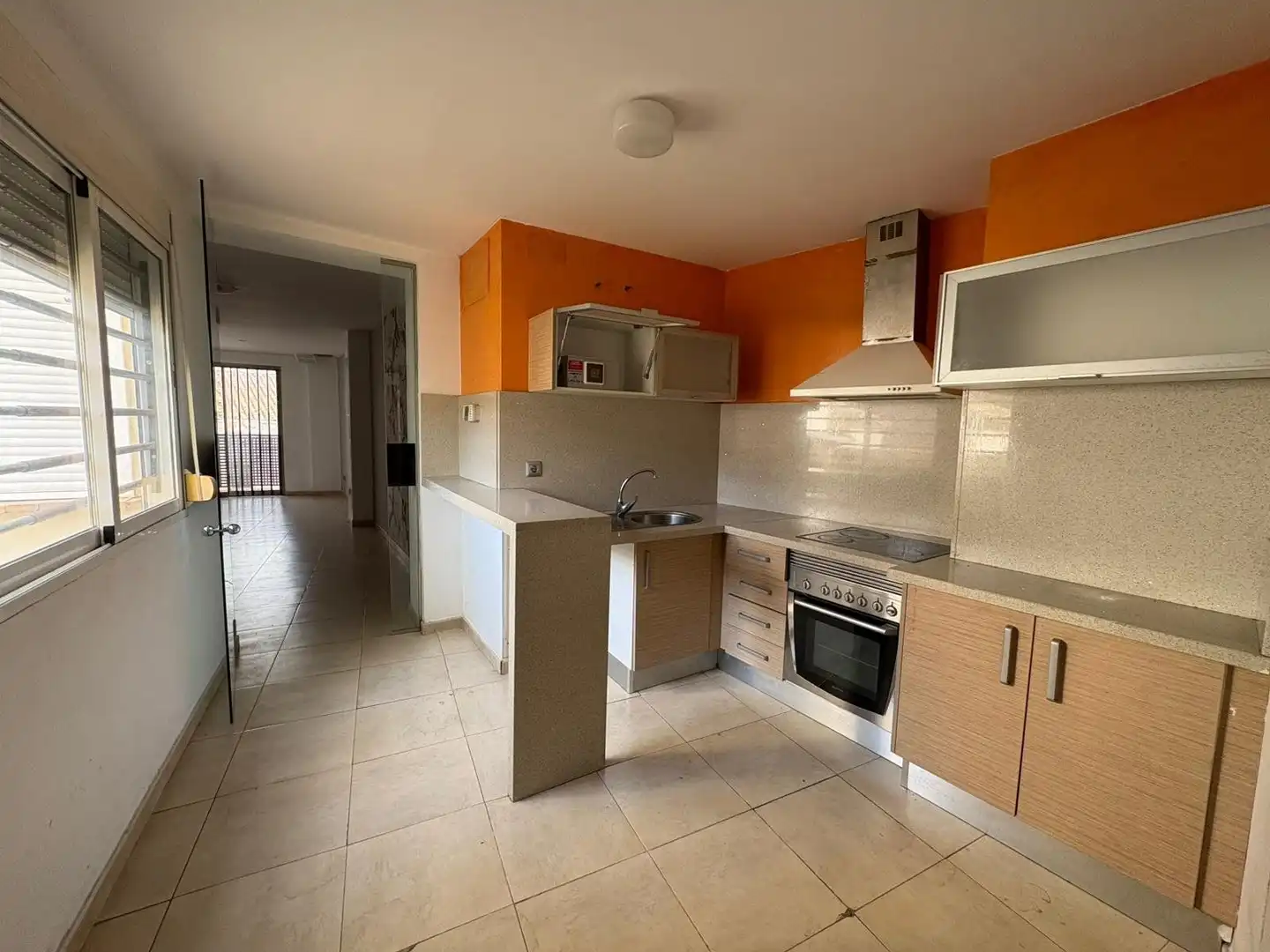 Kitchen of Flat for sale in Benifaió  with Alarm