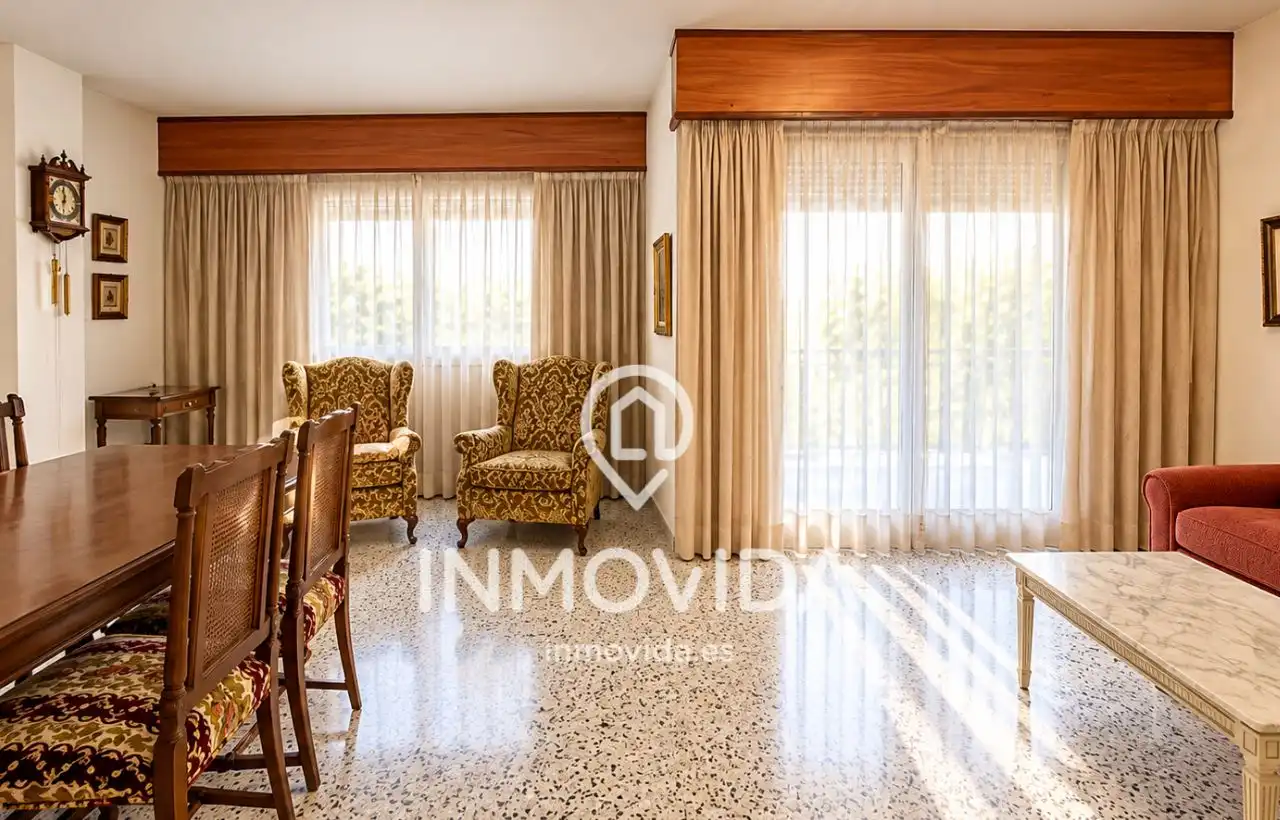 Appartamento con terrazza in vendita a Avenida de Gregorio Molina, imagen 18