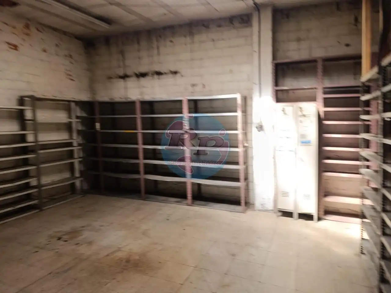 Local comercial en venda a Armunia, imagen 9