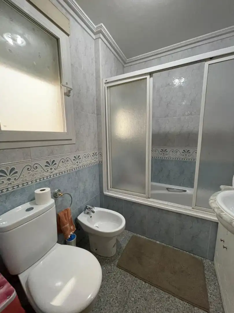 Baño de Casa o chalet en venta en Valdepeñas con Aire acondicionado, Calefacción y Terraza