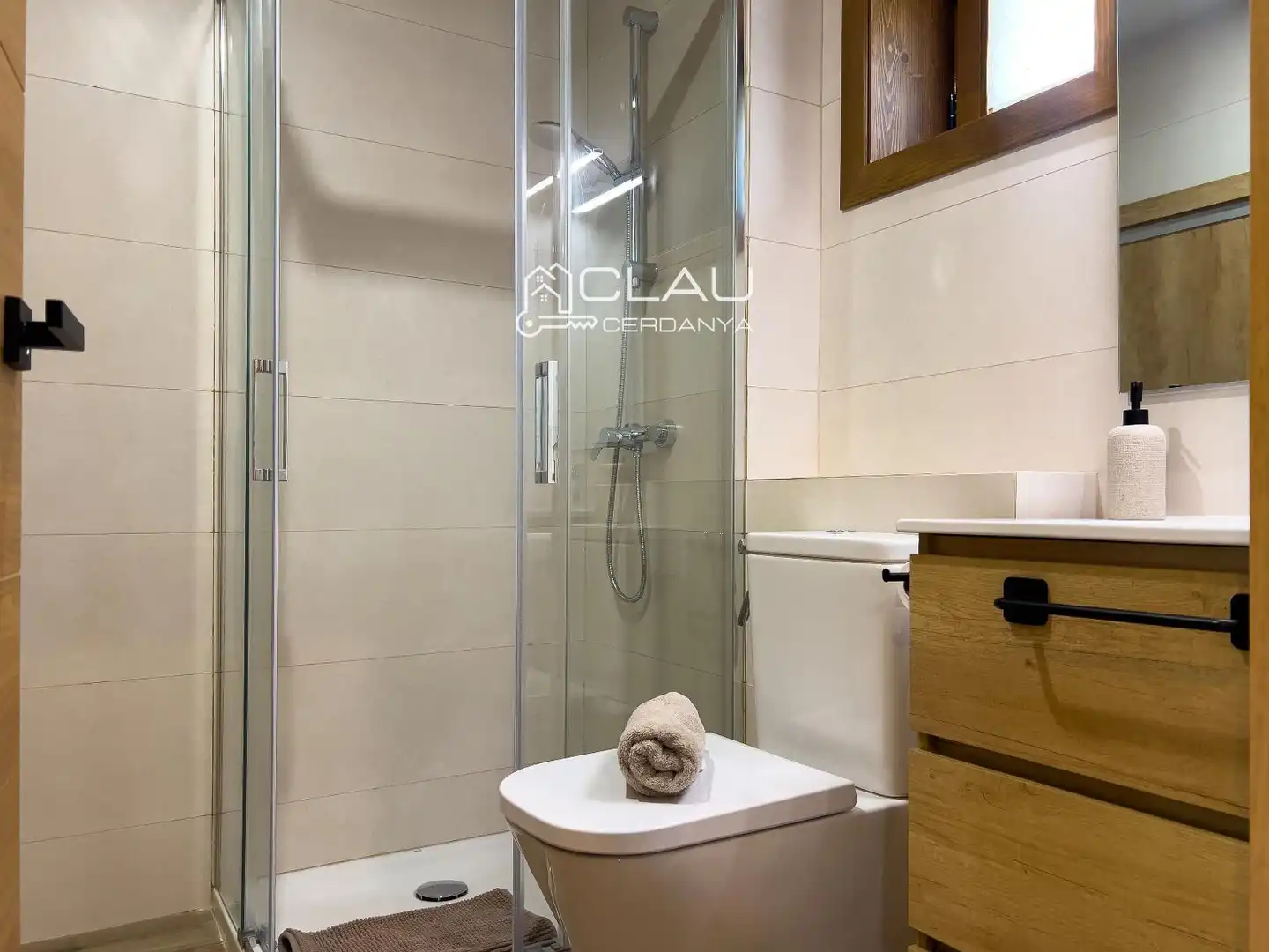 Baño de Casa adosada de alquiler en Angoustrine  -  Villeneuve - des - Escaldes con Calefacción, Jardín privado y Parquet