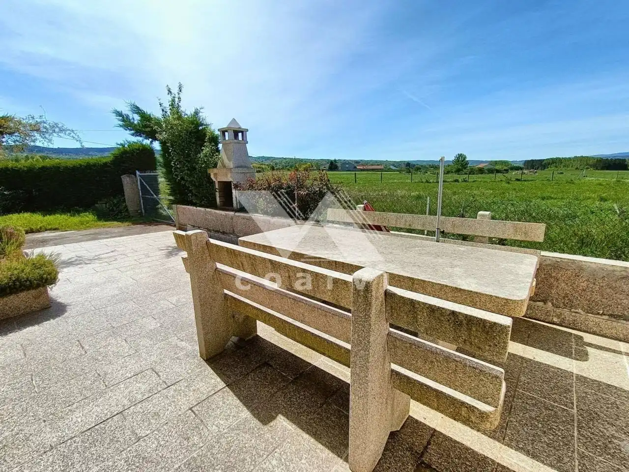 Wohnung zum Verkauf in Trasmiras mit Privatgarten, Terrasse und Möbliert