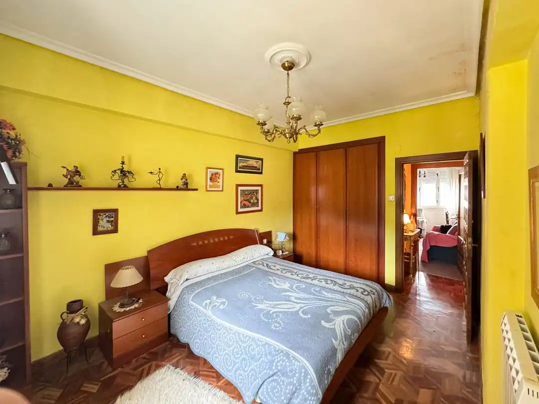 Schlafzimmer von Wohnung zum Verkauf in Legazpi mit Heizung, Abstellraum und Möbliert