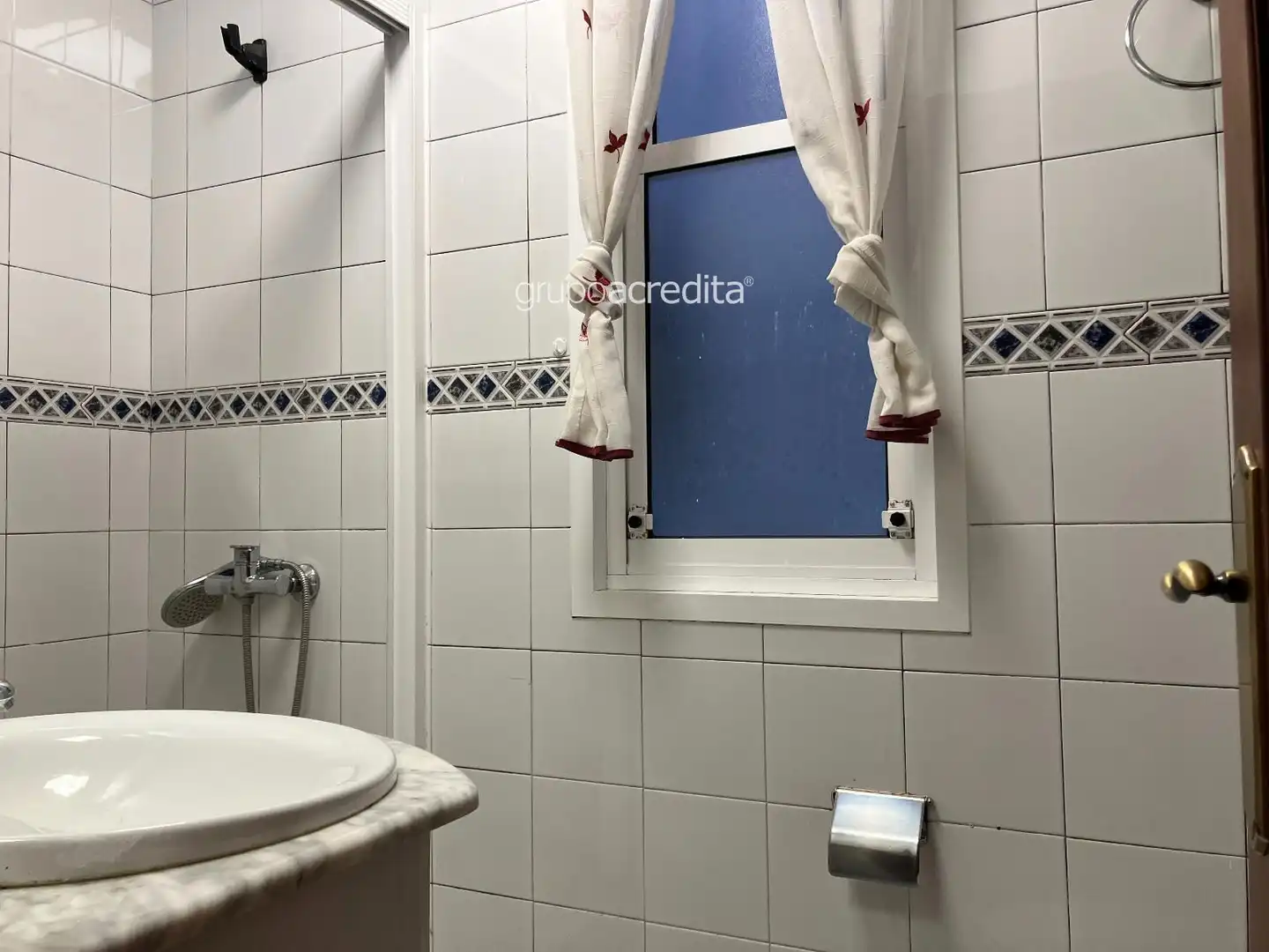 Bathroom of Flat for sale in A Coruña Capital 