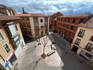 Apartamento de alquiler en Calle Serranos, 21, Casco Antiguo