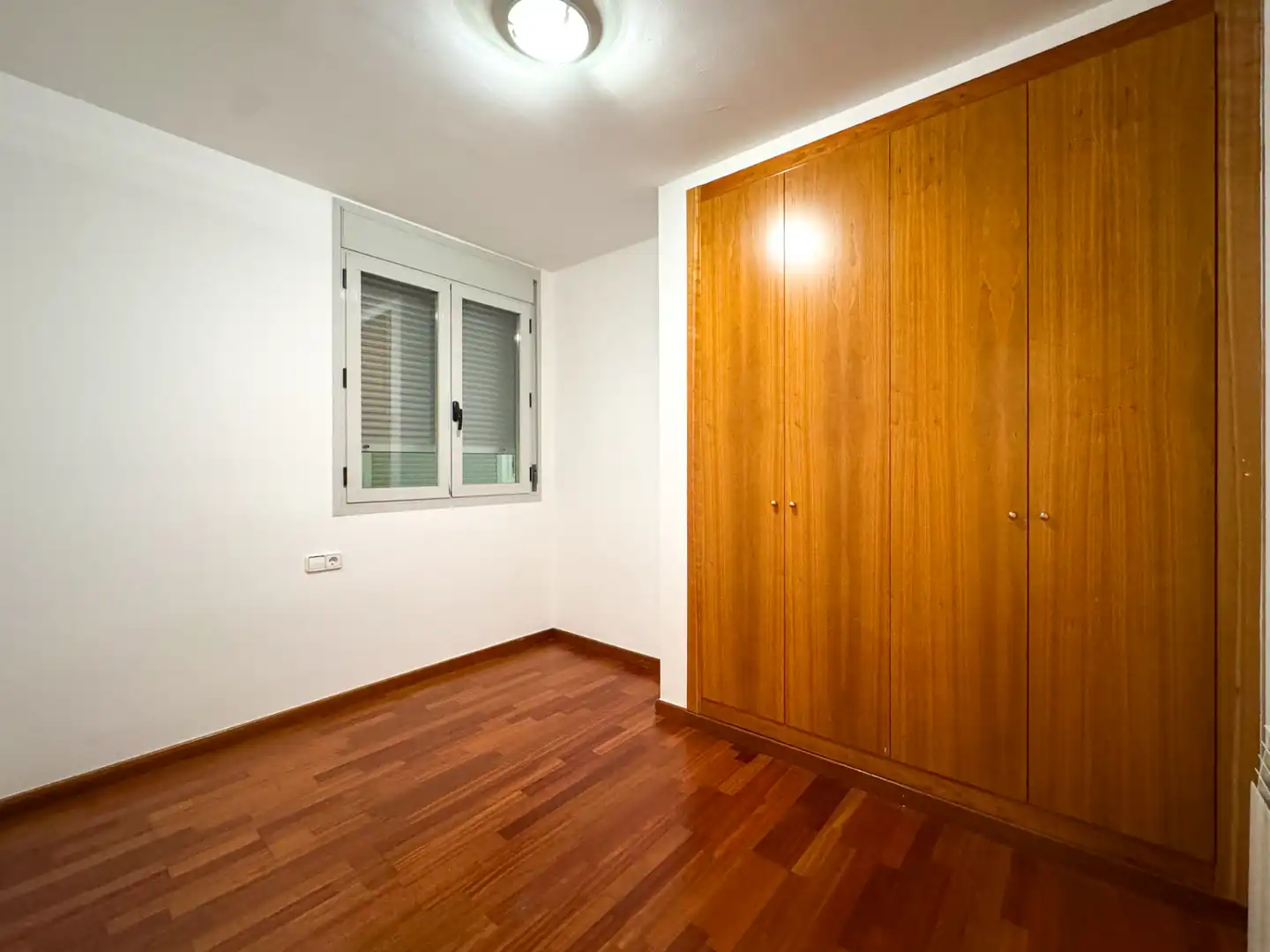 Habitación de Piso en venta en Lleida con Calefacción, Parquet y Horno