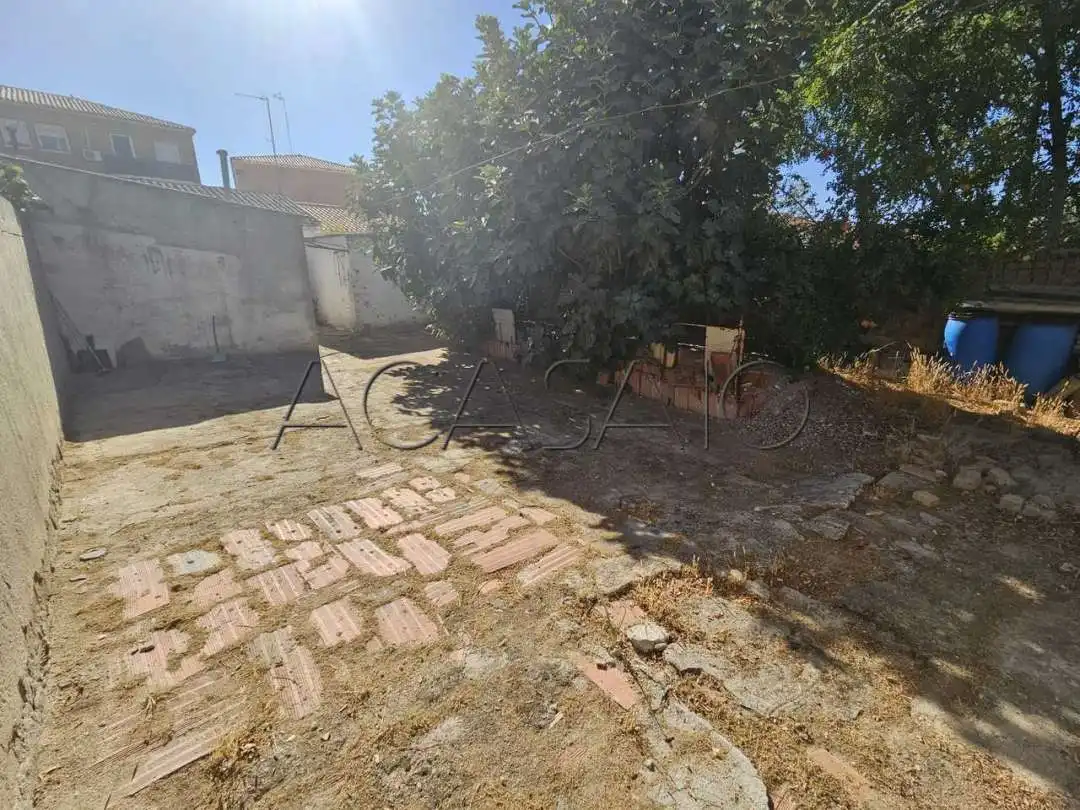 Casa adosada en venta en Cobeja