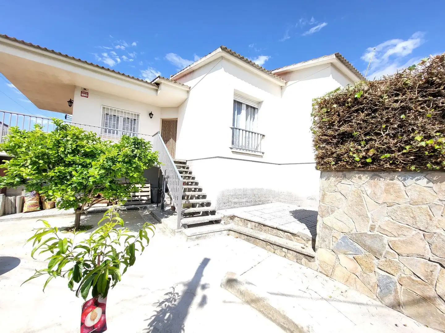 Casa con giardino in vendita a roger de lluria