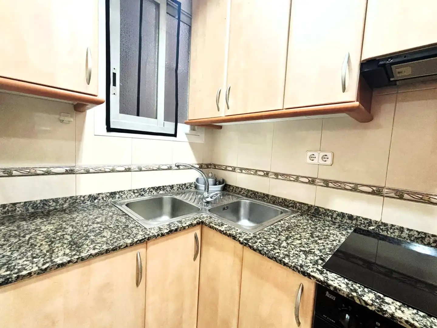 Kitchen of Flat for sale in  Barcelona Capital  with Heating