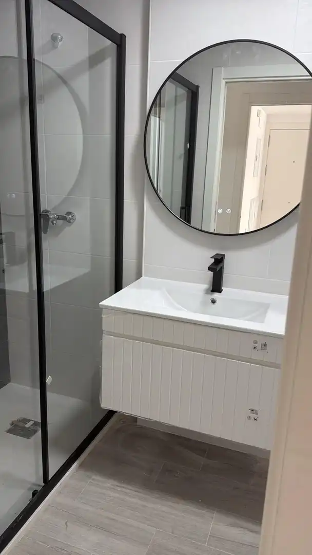 Baño de Ático de alquiler en Murcia con Aire acondicionado, Calefacción y Jardín privado